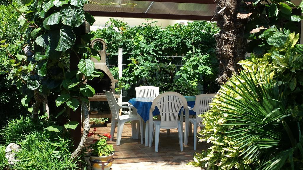 Apartments Lana ウマグ 部屋 写真