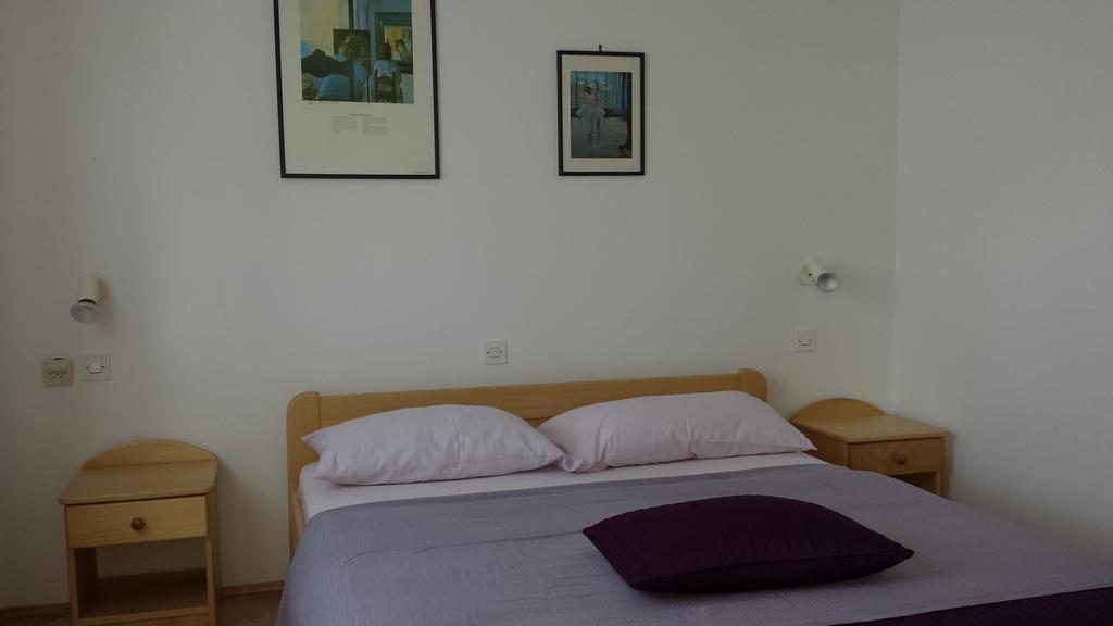 Apartments Lana ウマグ 部屋 写真